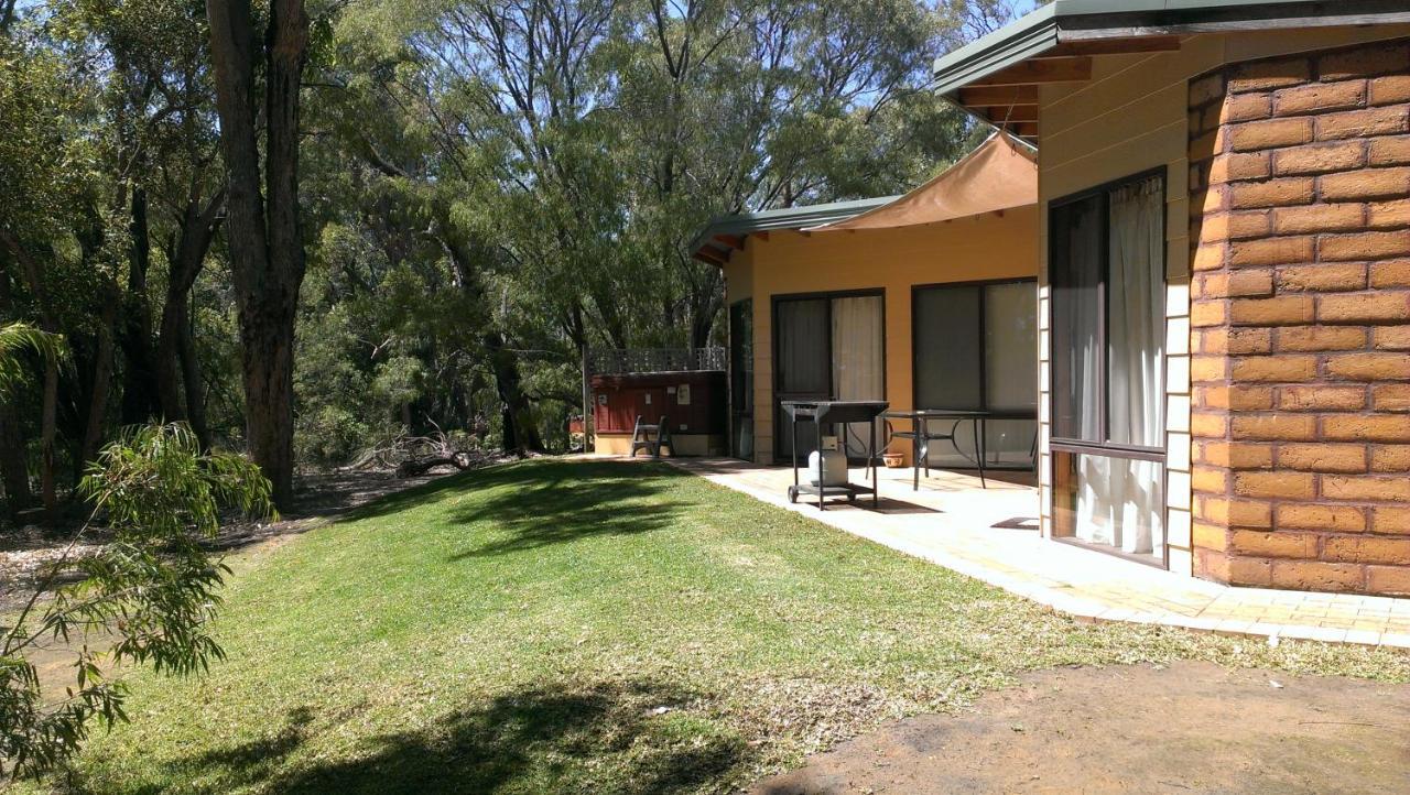Yelverton Brook Conservation Sanctuary Metricup Extérieur photo
